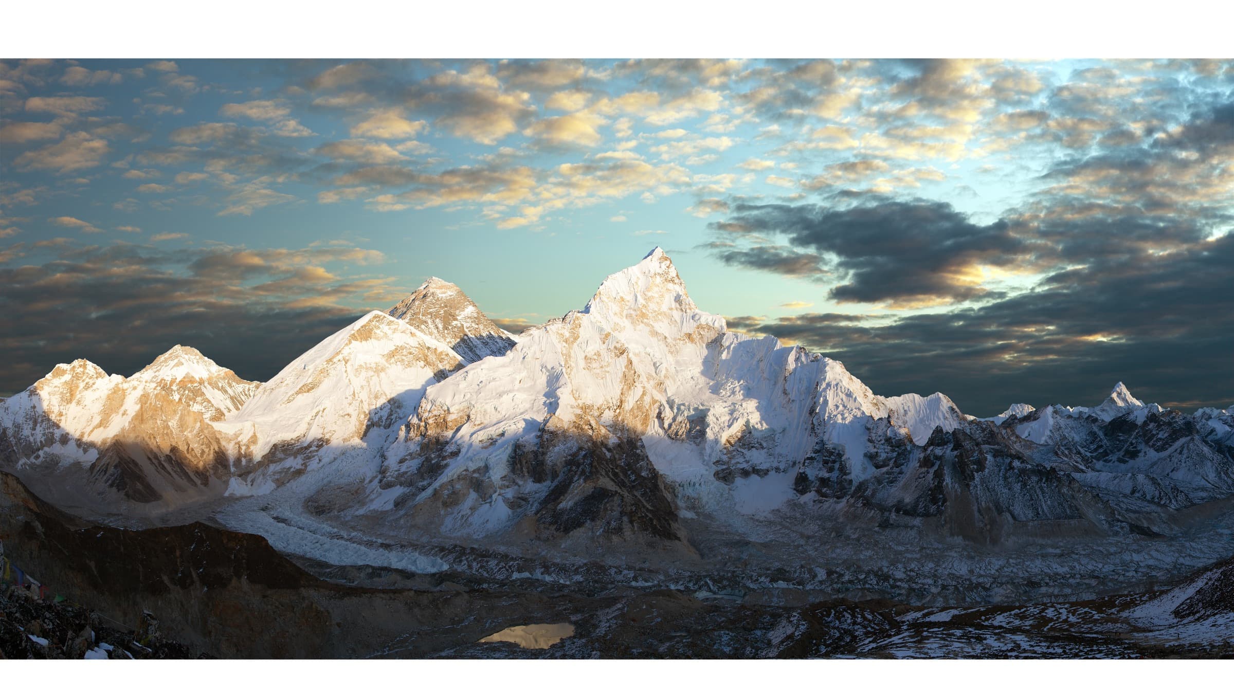 Mount Everest and the Himalayan range at dusk